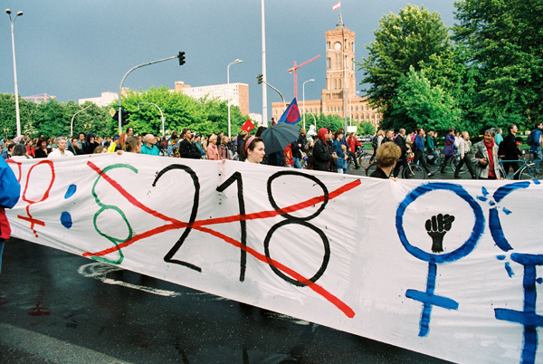 Demonstration gegen Urteil zum § 218 (28. Mai 1993)